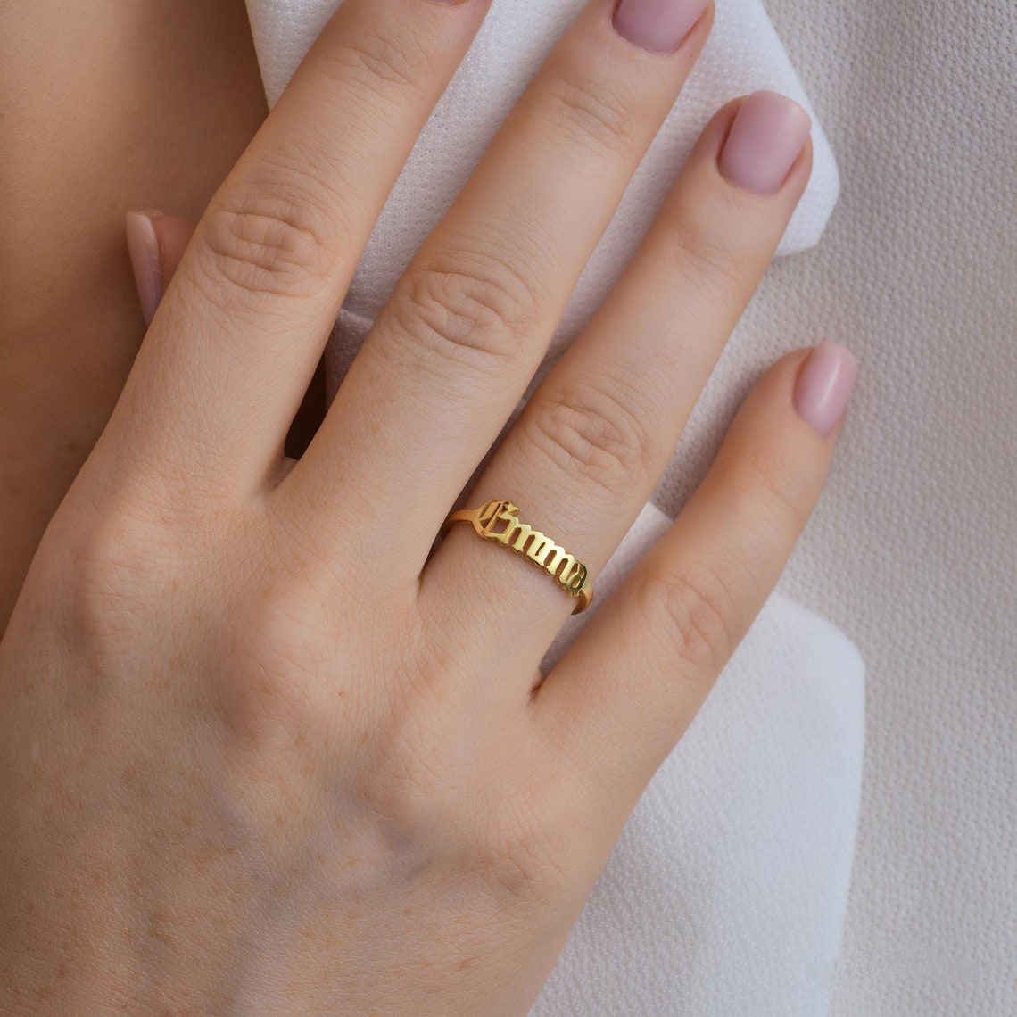Cincin Emas Kustom Cincin Goti - Initial Ring Custom ulasan dan harga